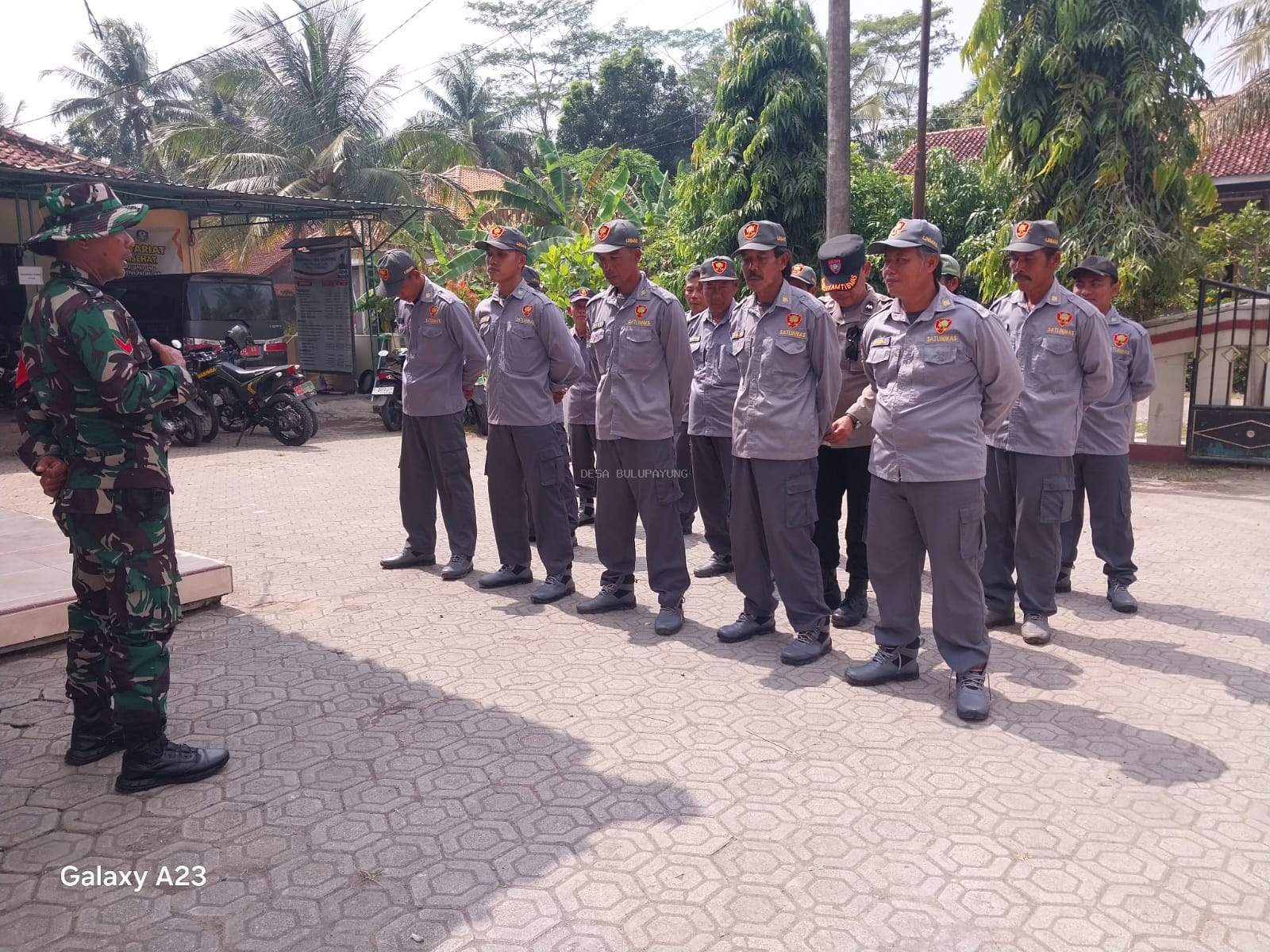 Peningkatan Kapasitas Satlinmas Desa Bulupayung